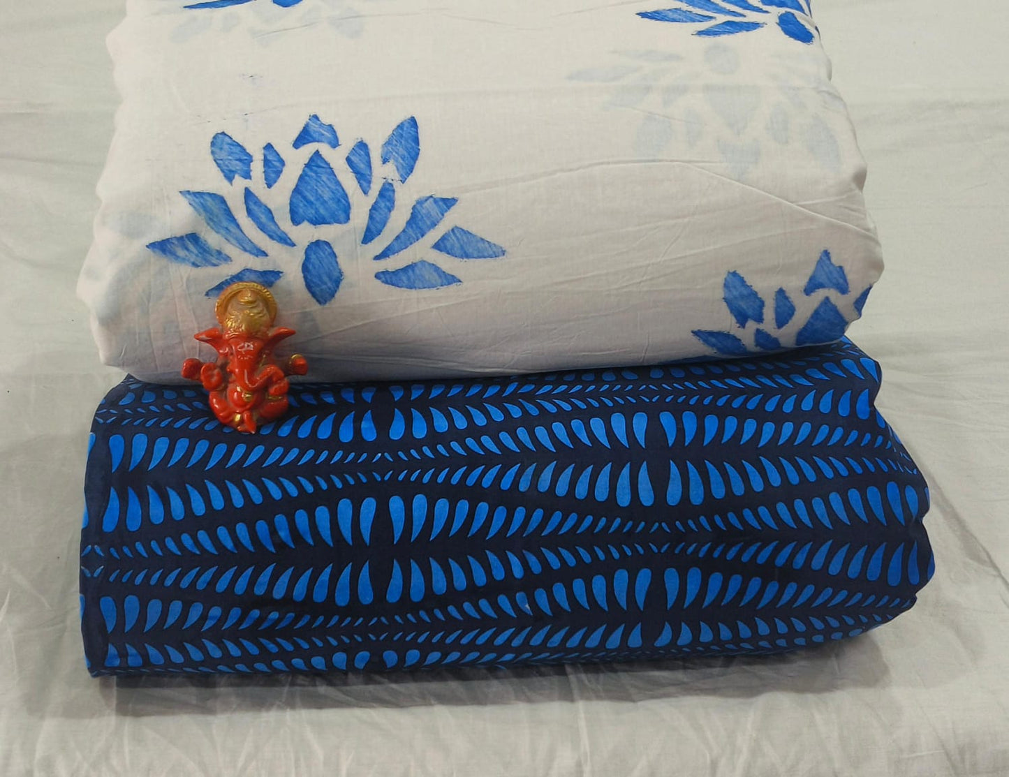 Pure cotton top and bottom set (2.5 mtr top, 2.5 mtr bottom)