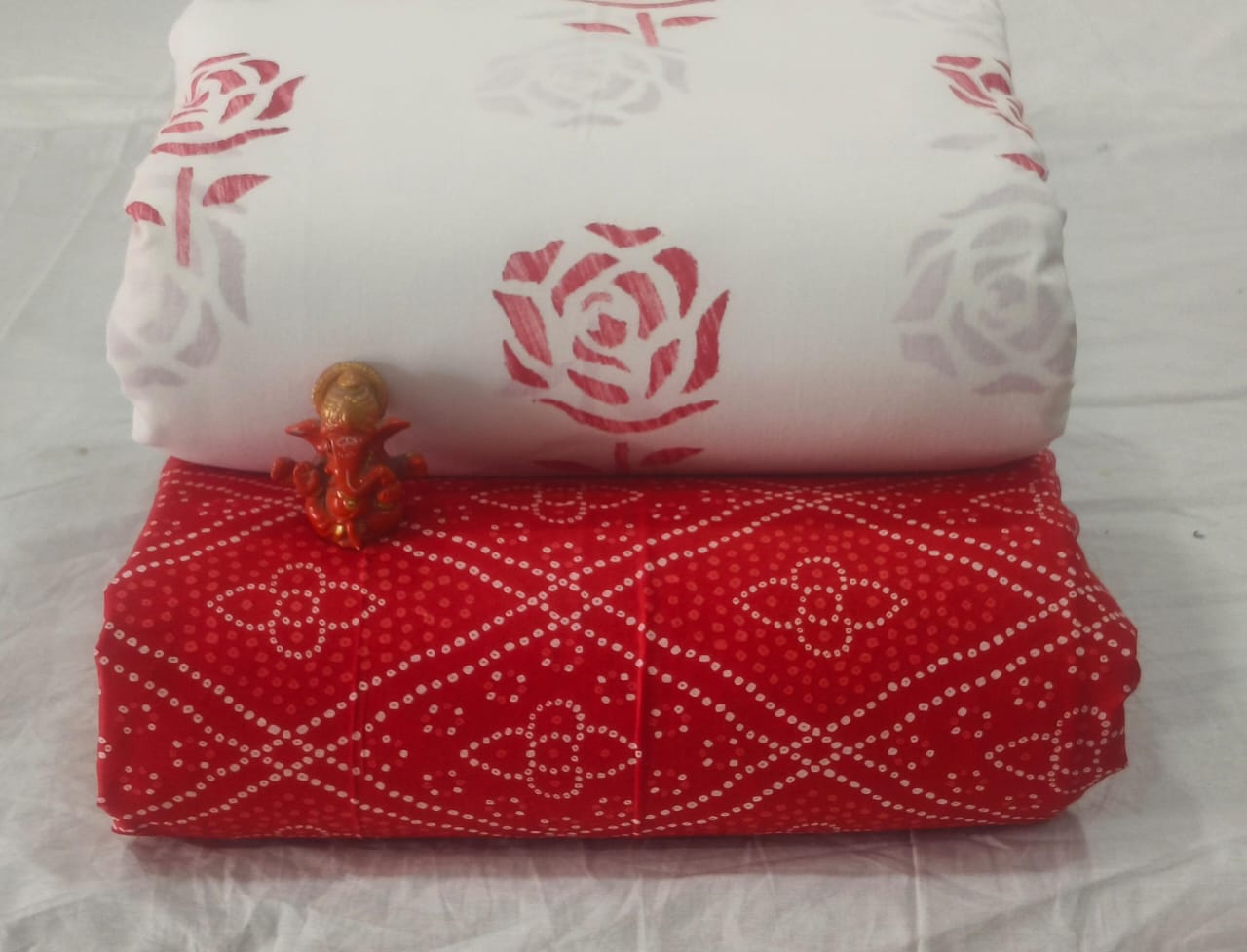 Pure cotton top and bottom set (2.5 mtr top, 2.5 mtr bottom)