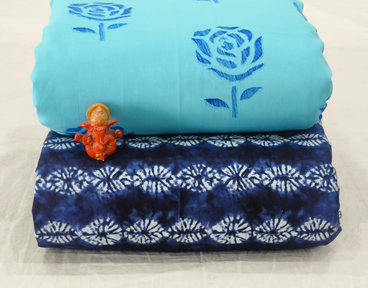 Pure cotton top and bottom set (2.5 mtr top, 2.5 mtr bottom)