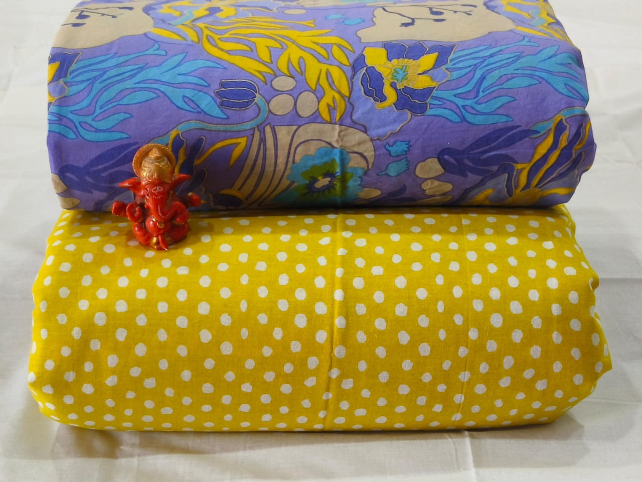 Pure cotton top and bottom set (2.5 mtr top, 2.5 mtr bottom)