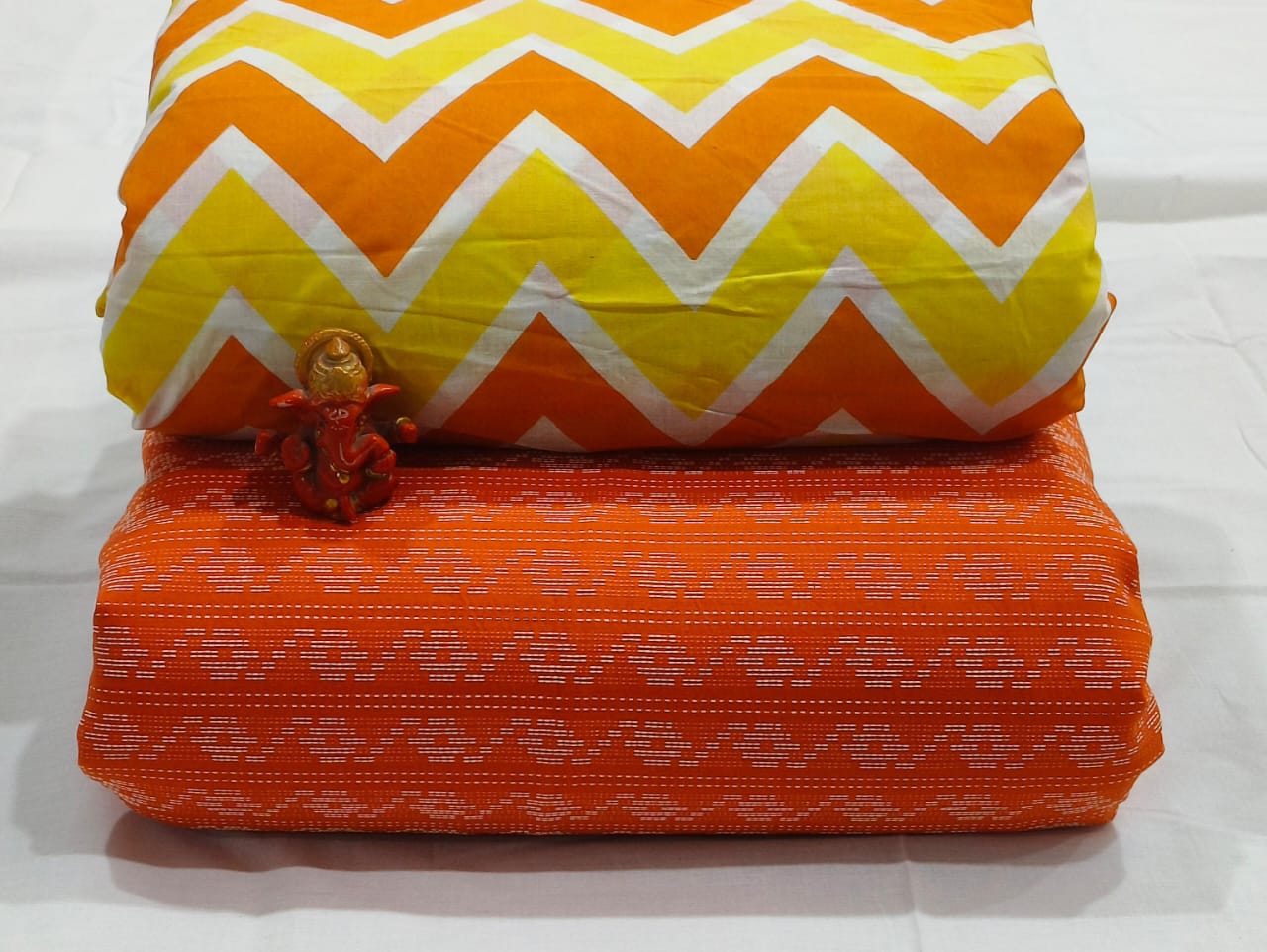 Pure cotton top and bottom set (2.5 mtr top, 2.5 mtr bottom)