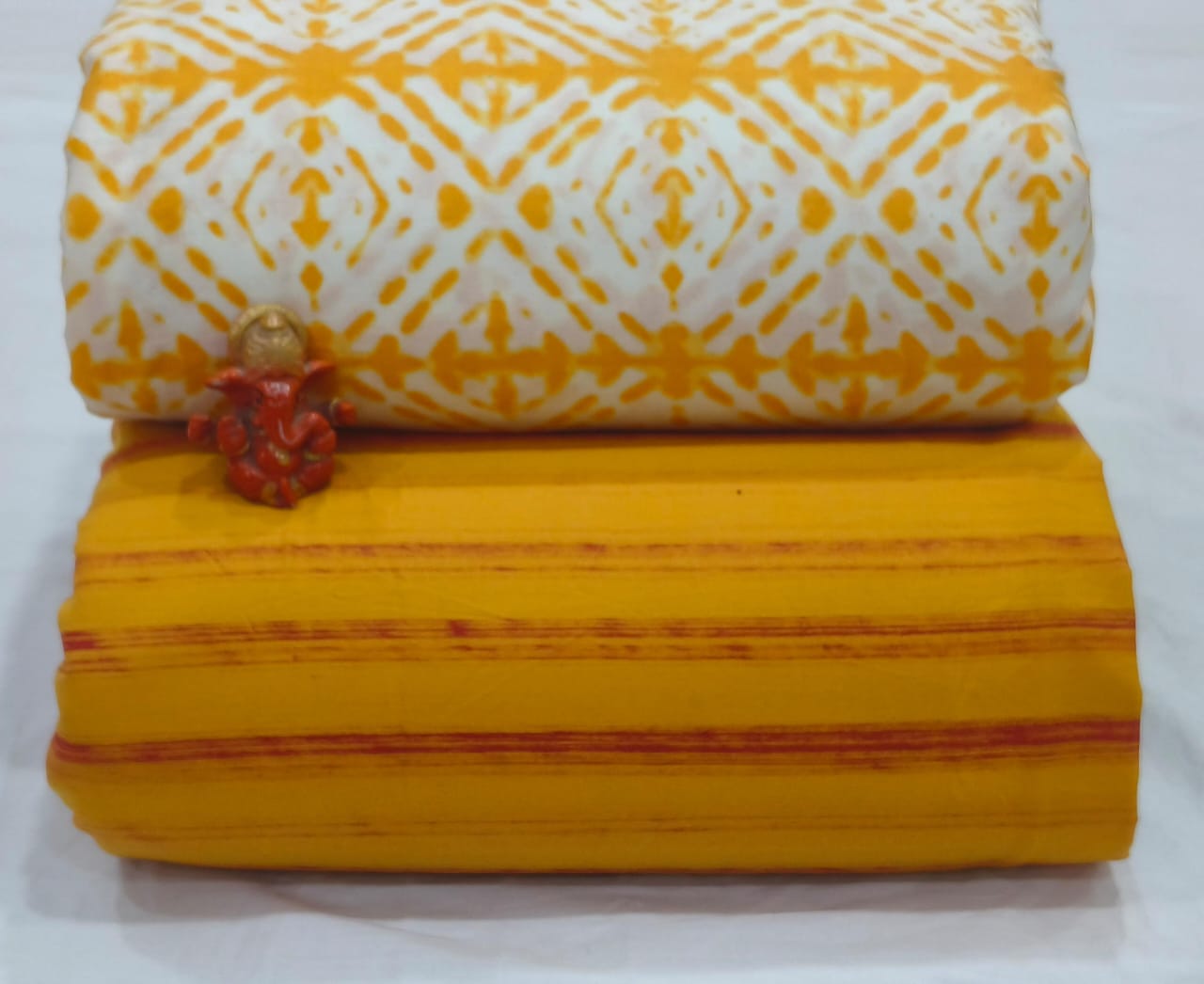 Pure cotton top and bottom set (2.50 mtr top, 2.50 mtr bottom )
