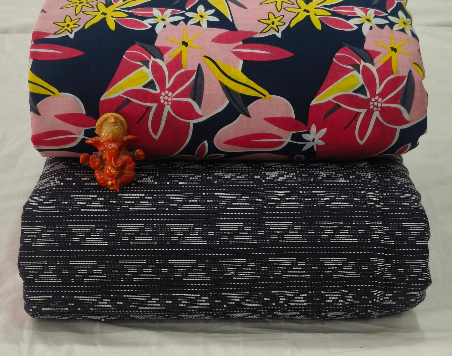 Pure cotton top and bottom set (2.5 mtr top, 2.5 mtr bottom)