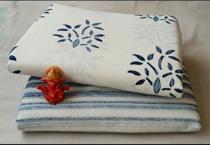 Pure cotton top and bottom set (2.5 mtr top, 2.5 mtr bottom)