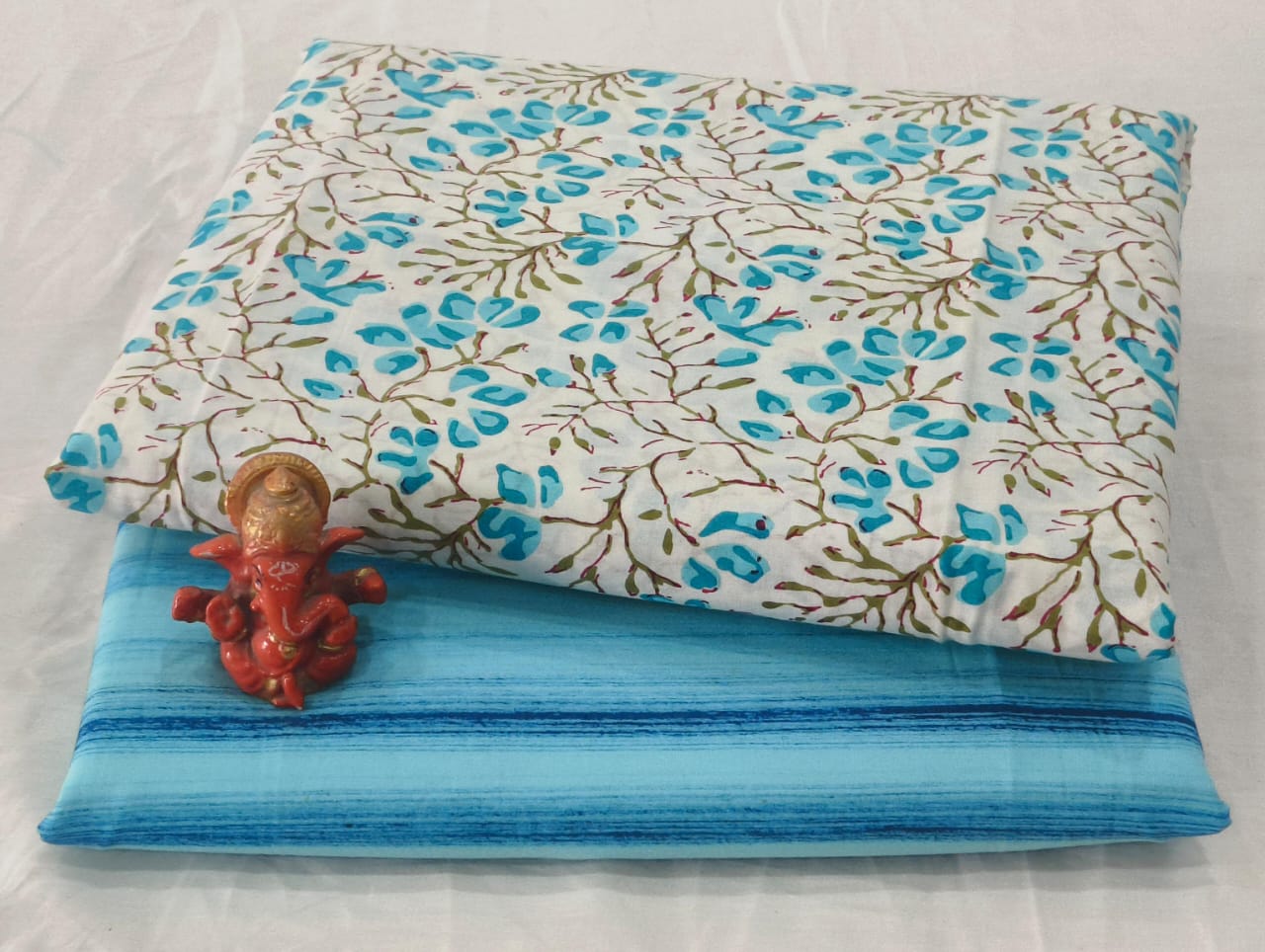 Pure cotton top and bottom set (2.5 mtr top, 2.5 mtr bottom)