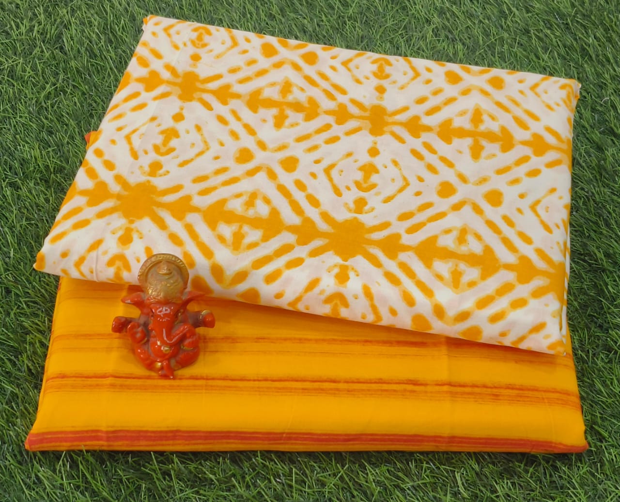 Pure cotton top and bottom set (2.5 mtr top, 2.5 mtr bottom)