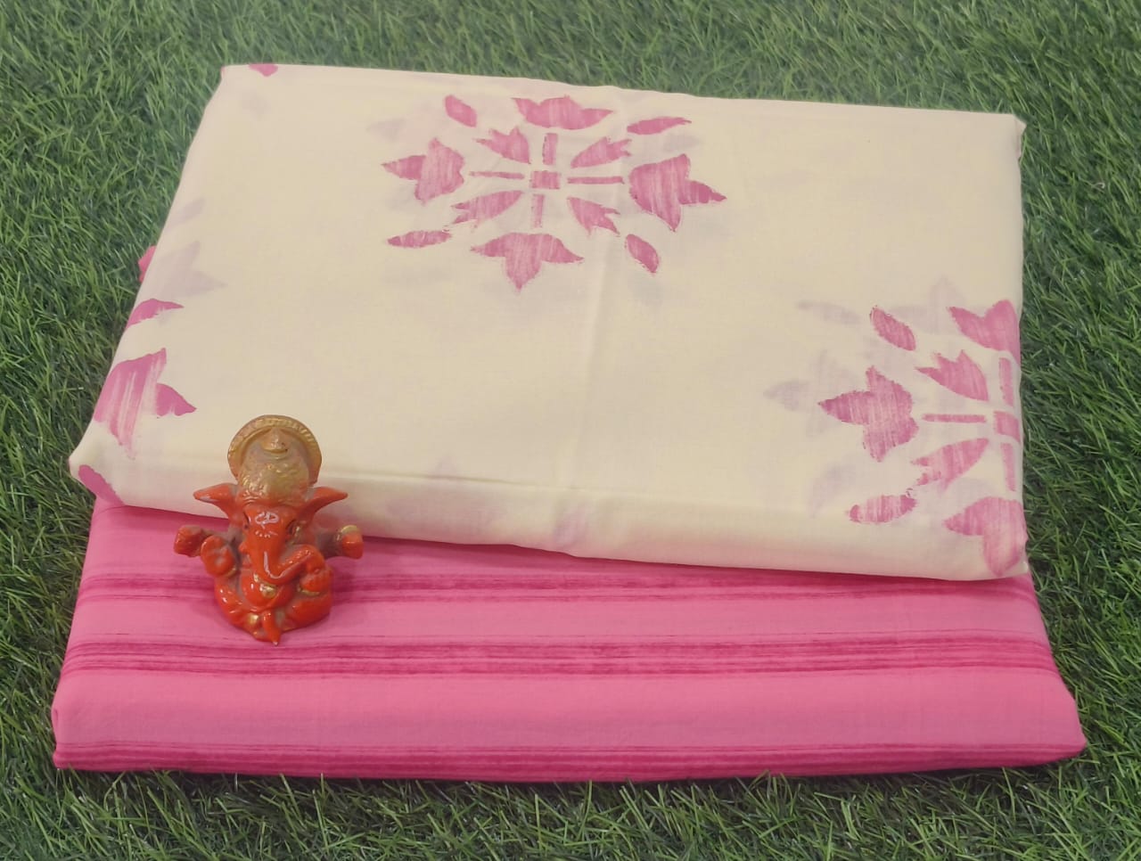 Pure cotton top and bottom set (2.5 mtr top, 2.5 mtr bottom)