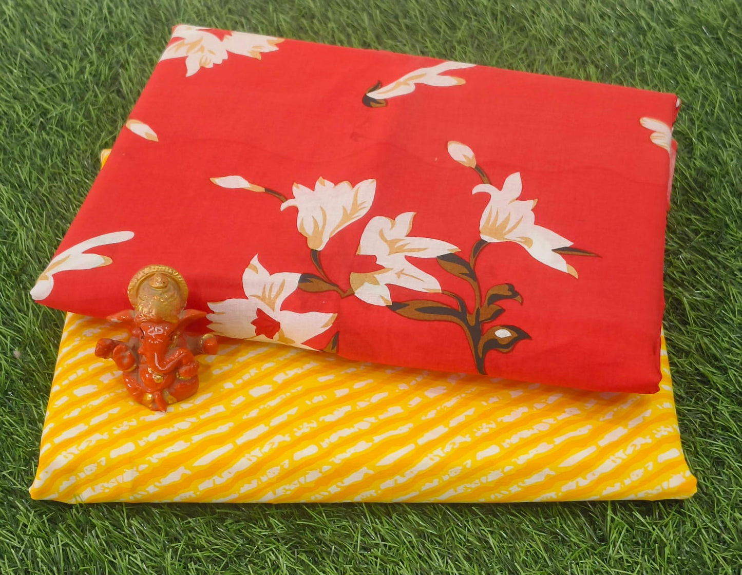 Pure cotton top and bottom set (2.5 mtr top, 2.5 mtr bottom)