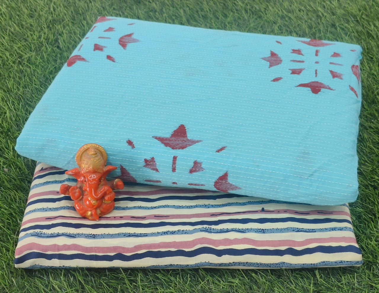 Pure cotton top and bottom set (2.5 mtr top, 2.5 mtr bottom)