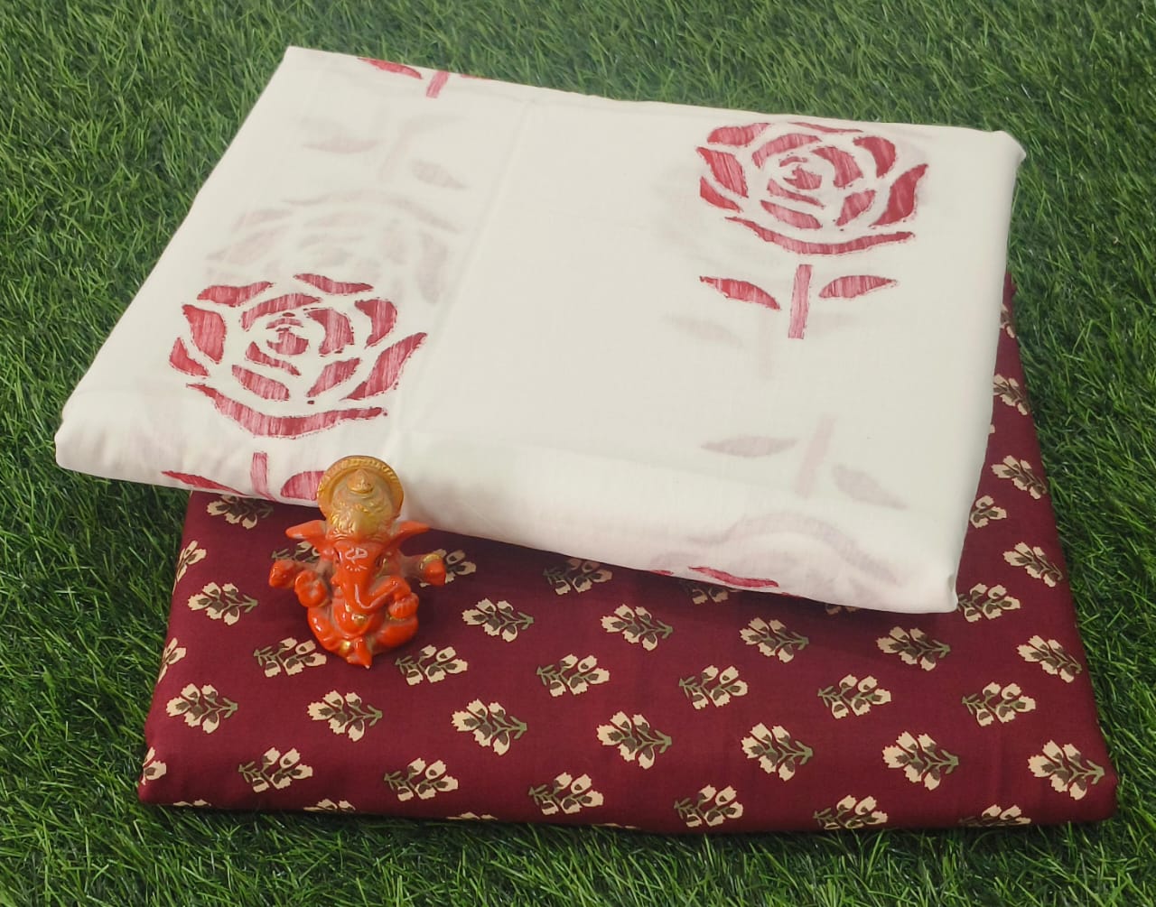 Pure cotton top and bottom set (2.5 mtr top, 2.5 mtr bottom)