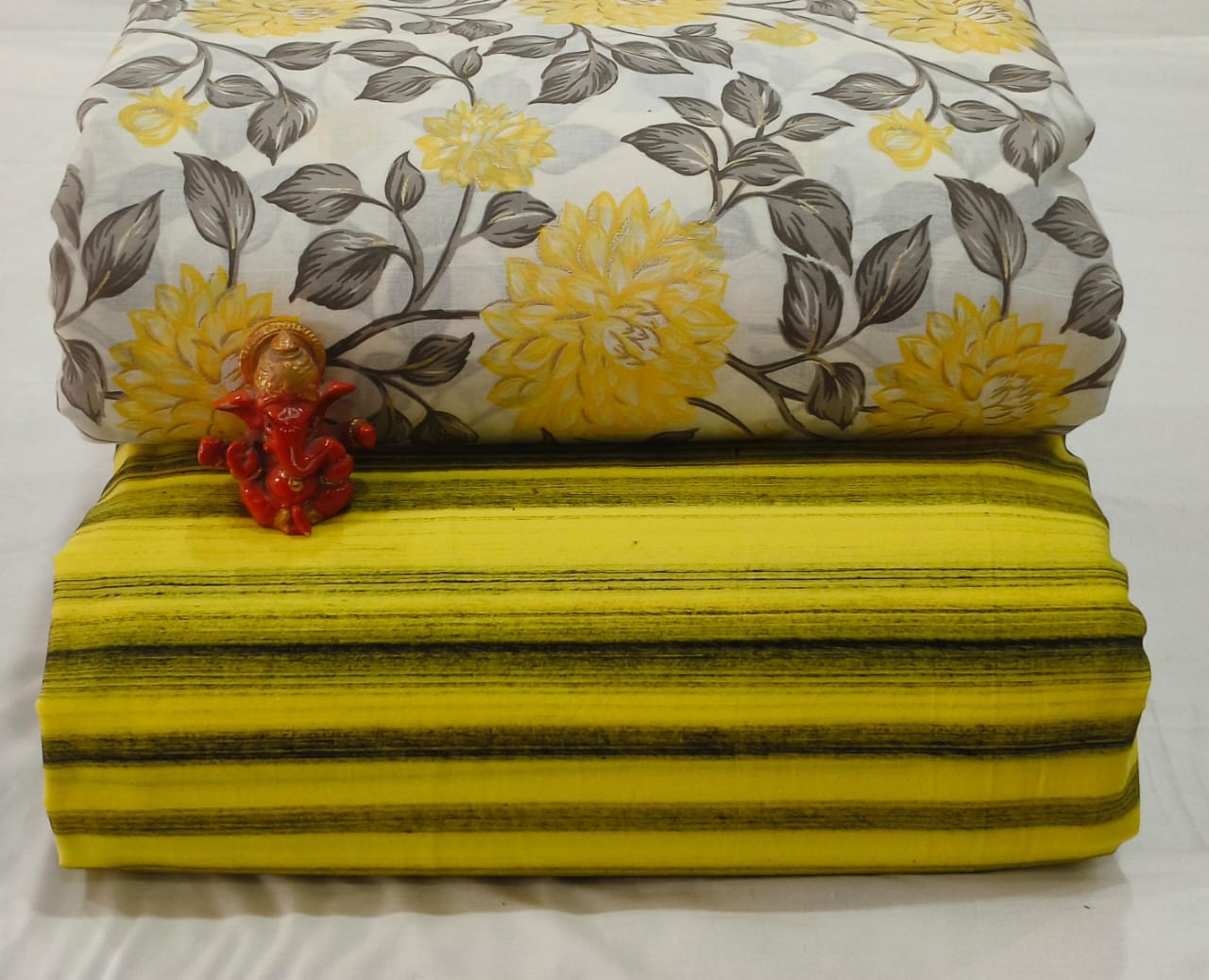 Pure cotton top and bottom set (2.5 mtr top, 2.5 mtr bottom)