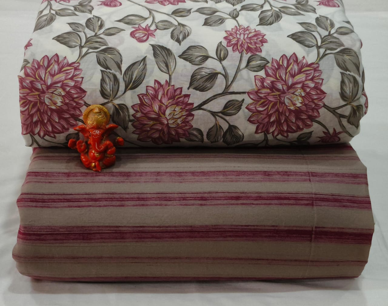 Pure cotton top and bottom set (2.5 mtr top, 2.5 mtr bottom)