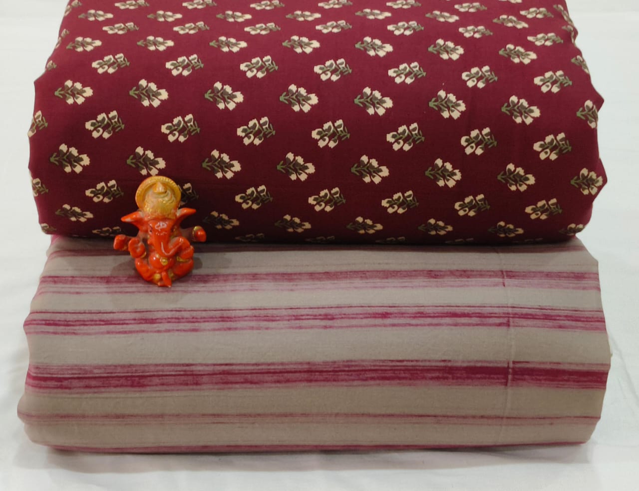 Pure cotton top and bottom set (2.5 mtr top, 2.5 mtr bottom)