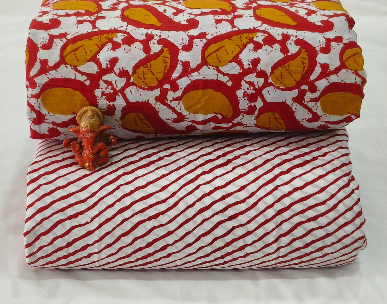 Pure cotton top and bottom set (2.5 mtr top, 2.5 mtr bottom)