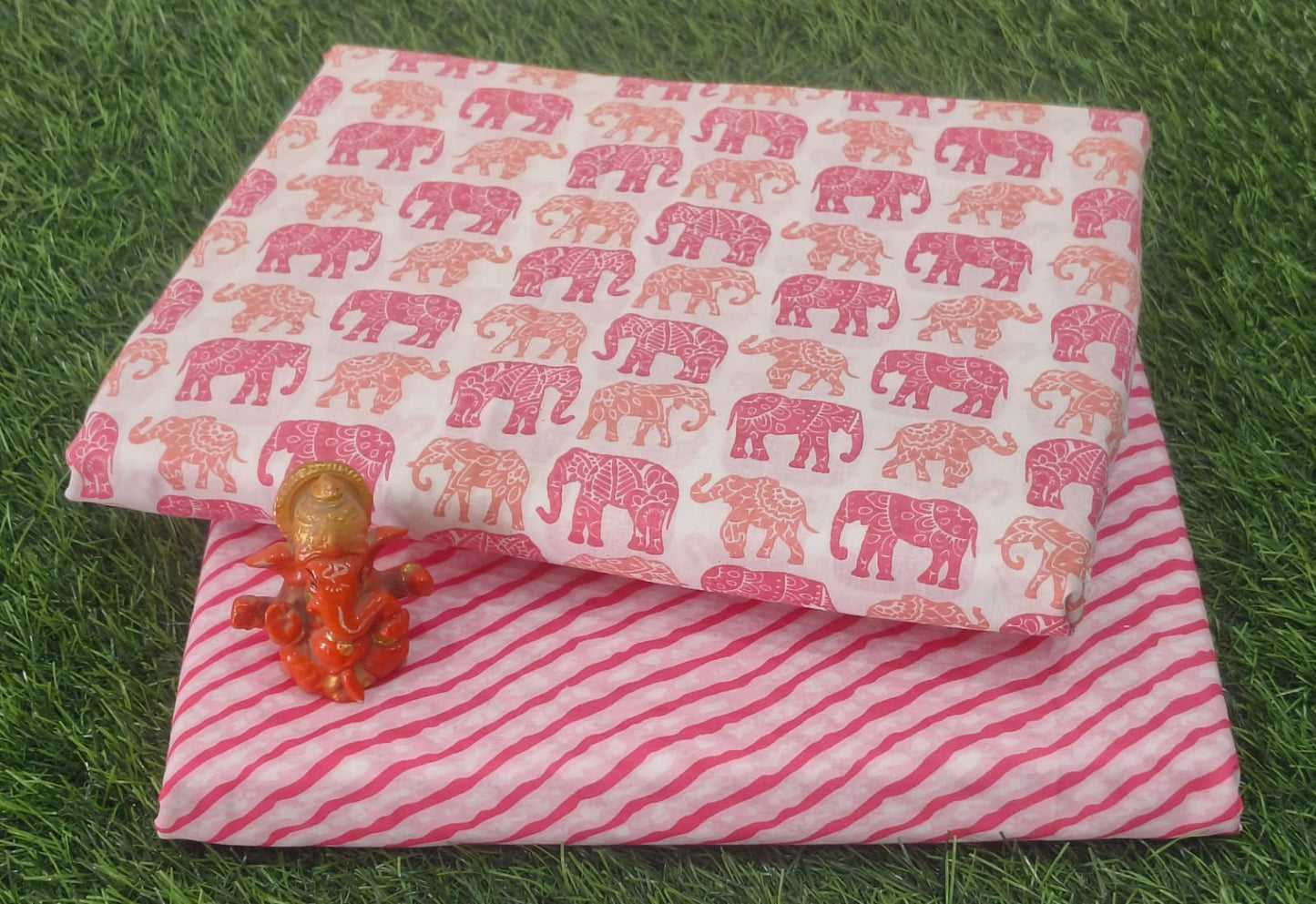 Pure cotton top and bottom set (2.5 mtr top, 2.5 mtr bottom)