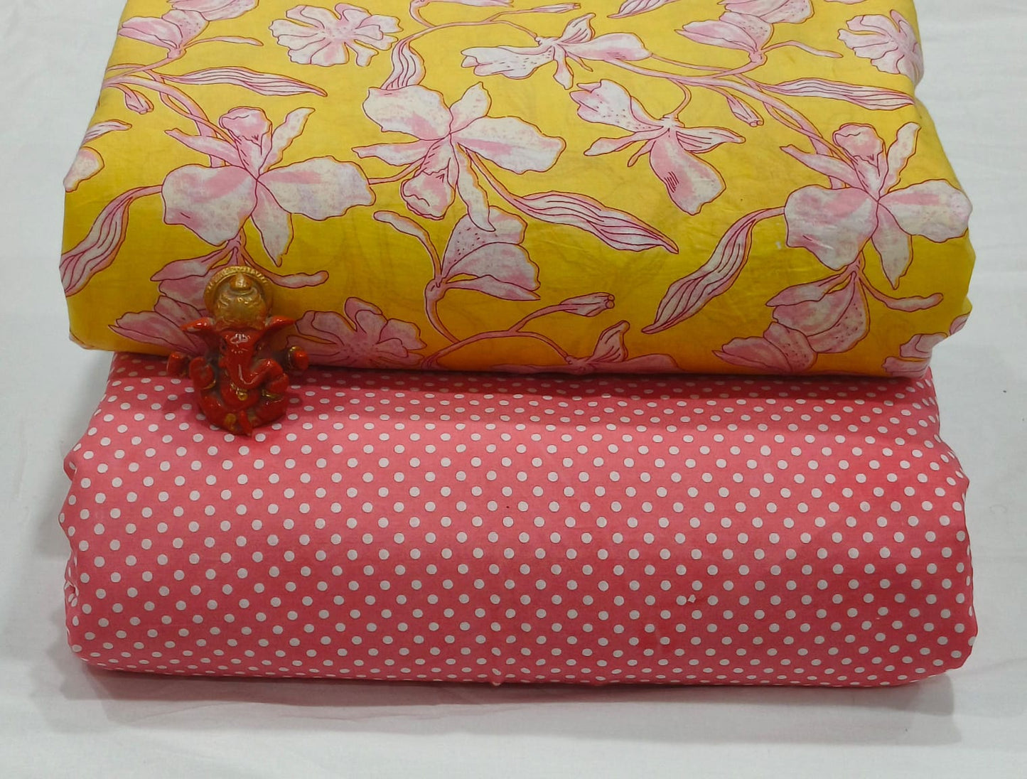 Pure cotton top and bottom set (2.5 mtr top, 2.5 mtr bottom)