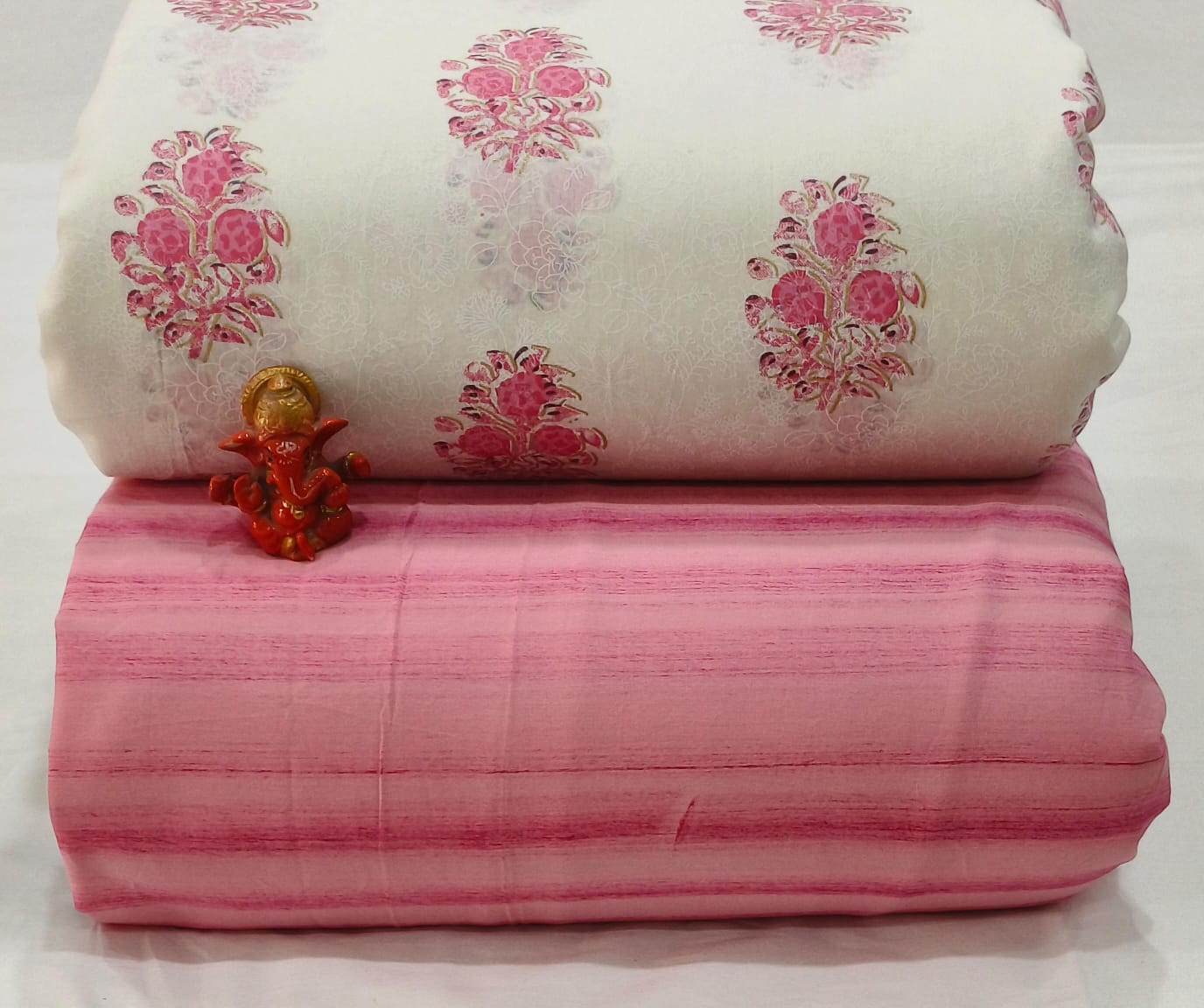 Pure cotton top and bottom set (2.5 mtr top, 2.5 mtr bottom)