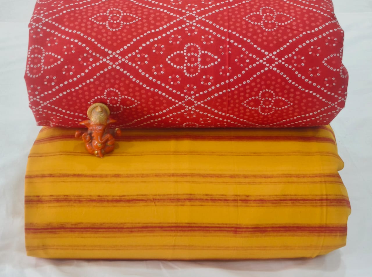 Pure cotton top and bottom set (2.5 mtr top, 2.5 mtr bottom)