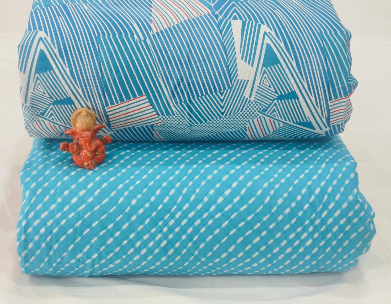 Pure cotton top and bottom set (2.5 mtr top, 2.5 mtr bottom)