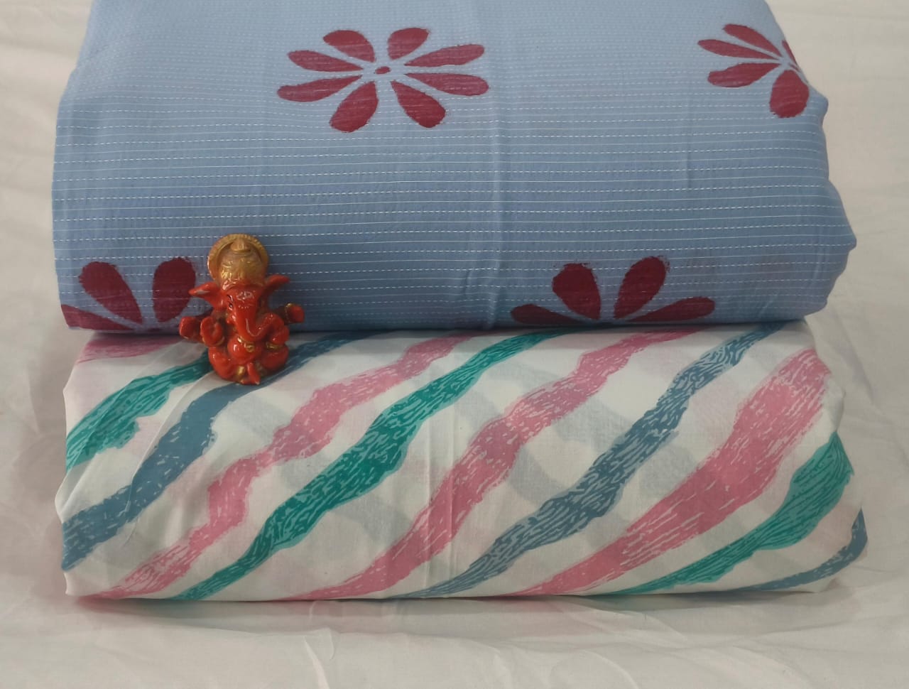 Pure cotton top and bottom set (2.5 mtr top, 2.5 mtr bottom)