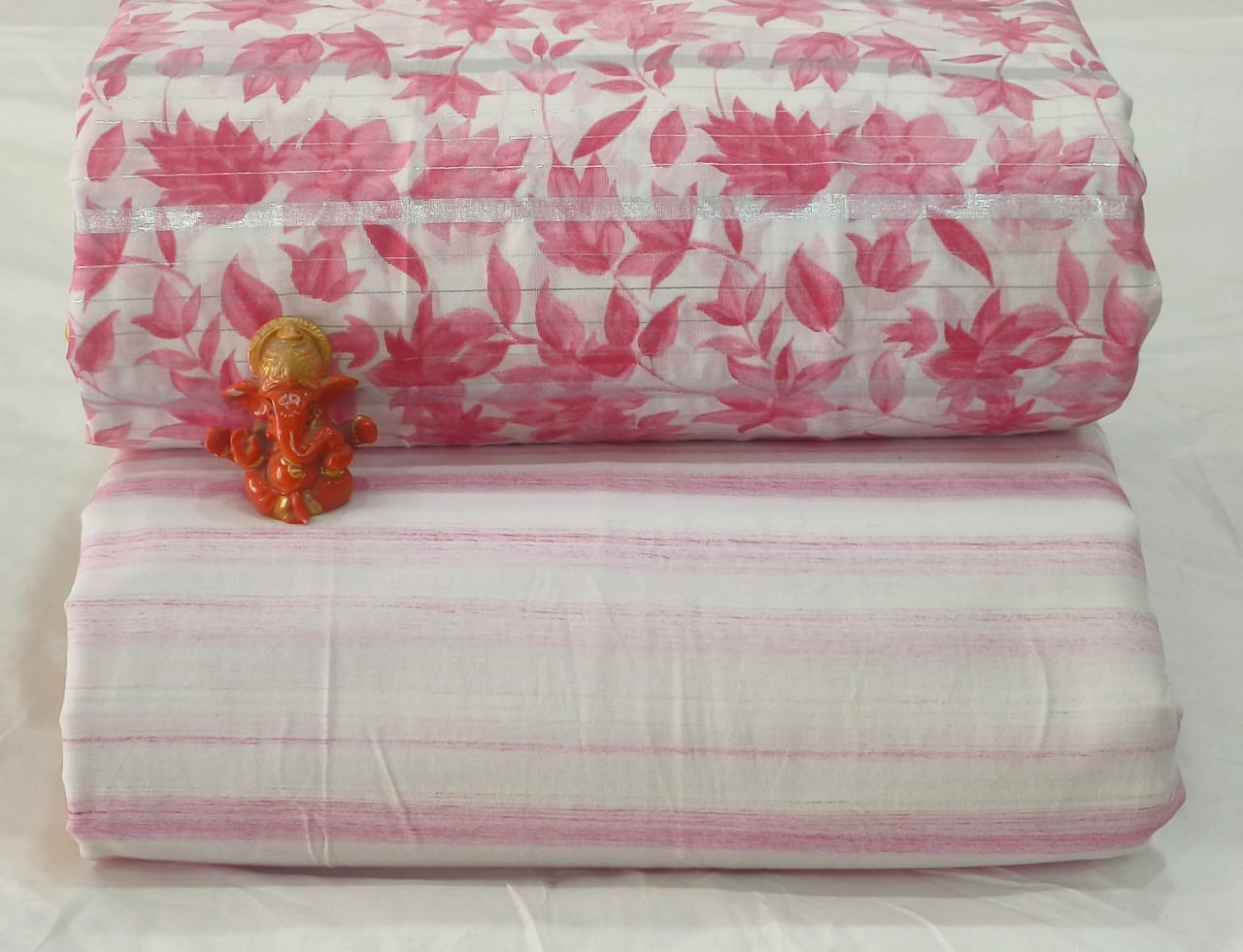 Pure cotton top and bottom set (2.5 mtr top, 2.5 mtr bottom)