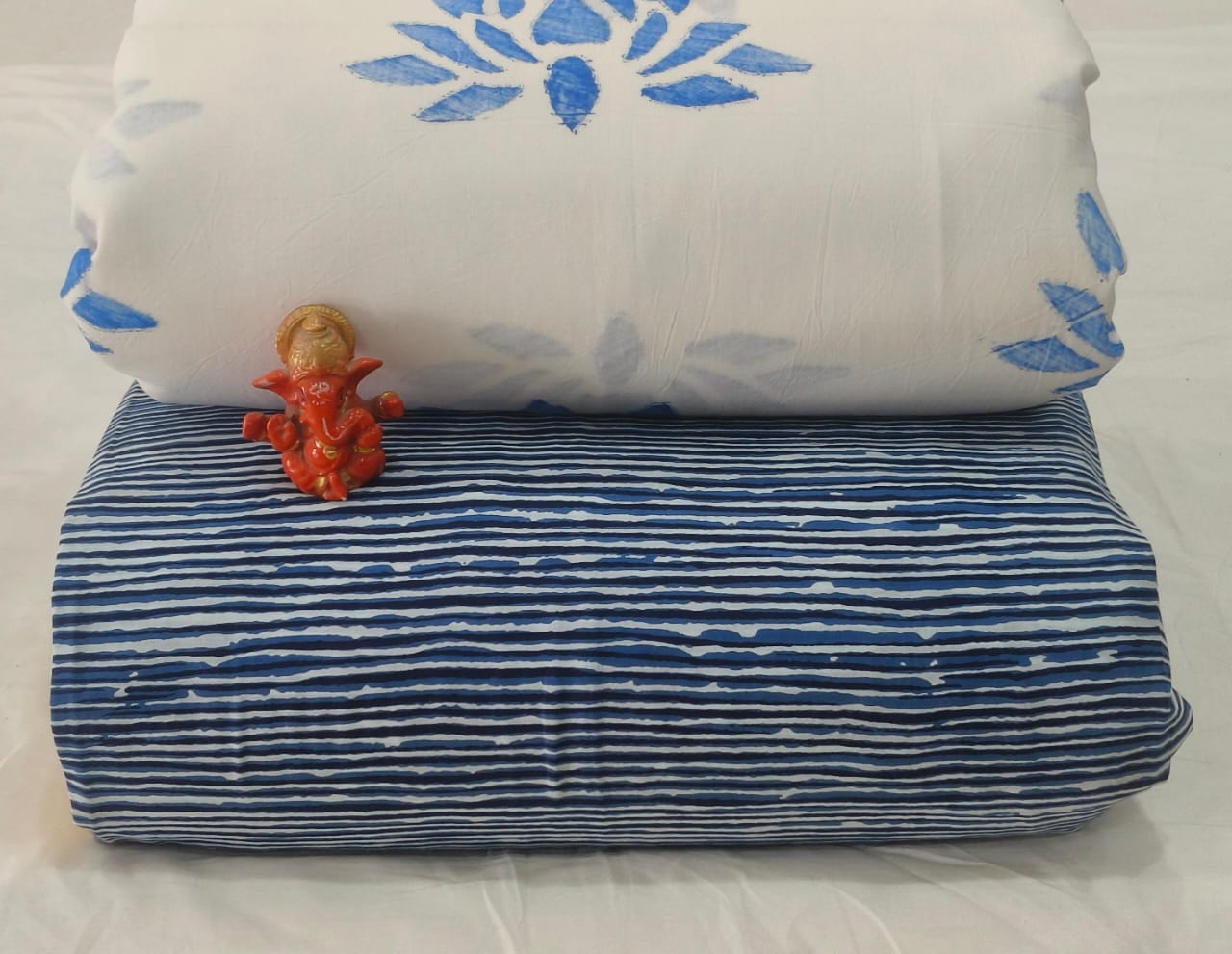 Pure cotton top and bottom set (2.5 mtr top, 2.5 mtr bottom)