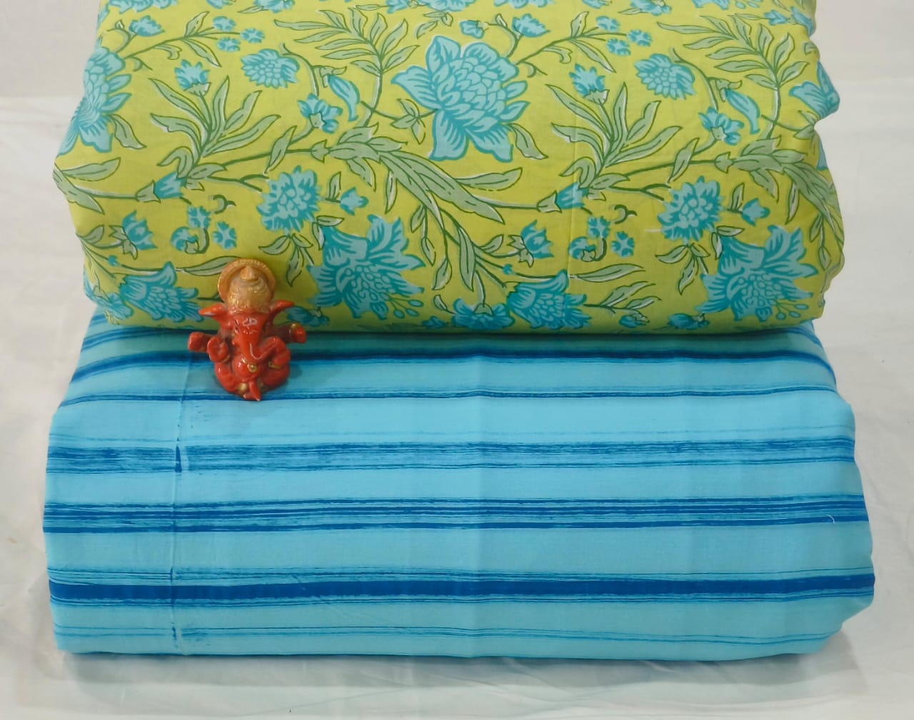Pure cotton top and bottom set (2.5 mtr top, 2.5 mtr bottom)