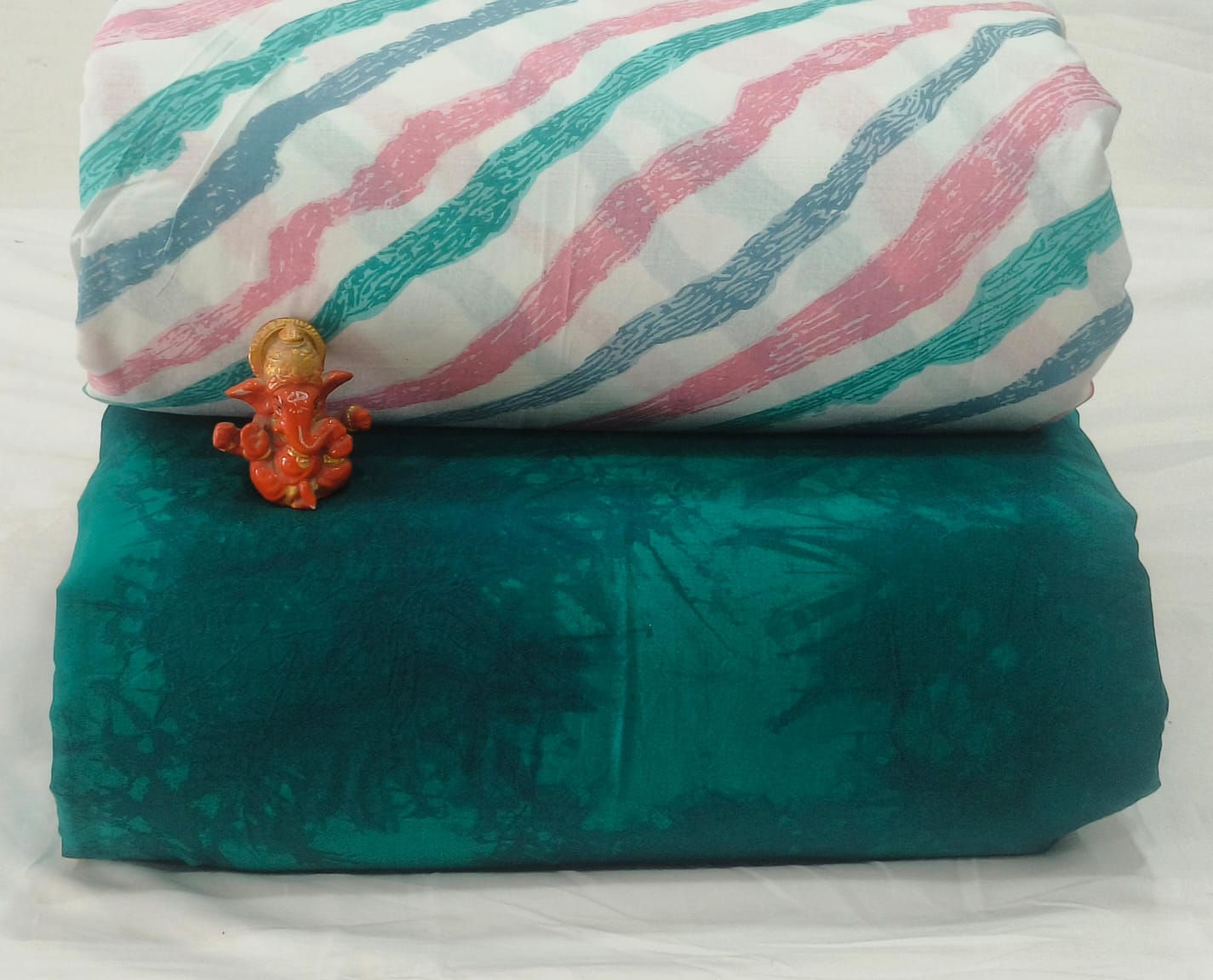 Pure cotton top and bottom set (2.5 mtr top, 2.5 mtr bottom)