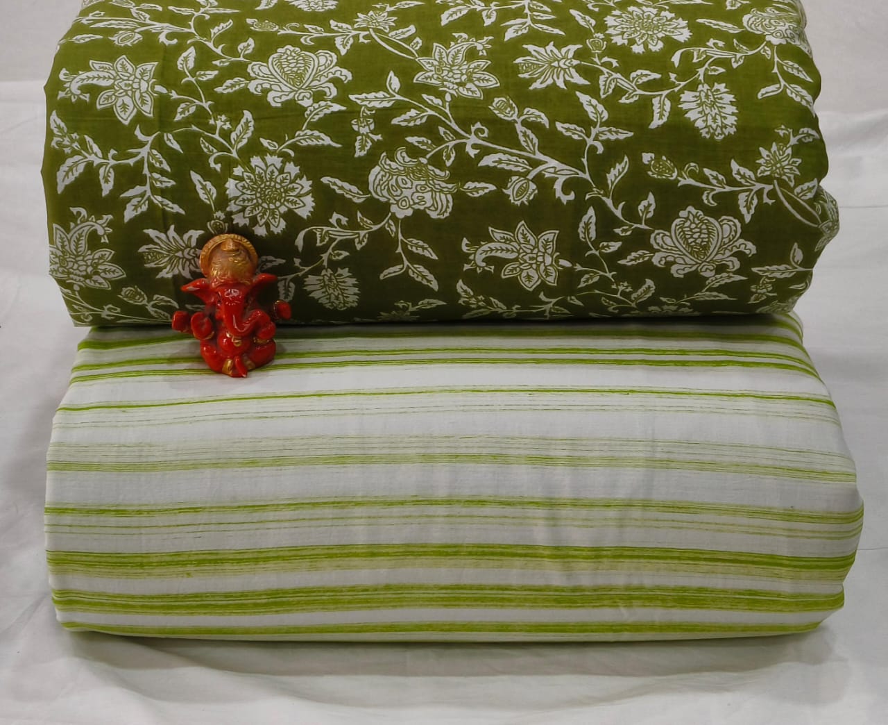 Pure cotton top and bottom set (2.5 mtr top, 2.5 mtr bottom)