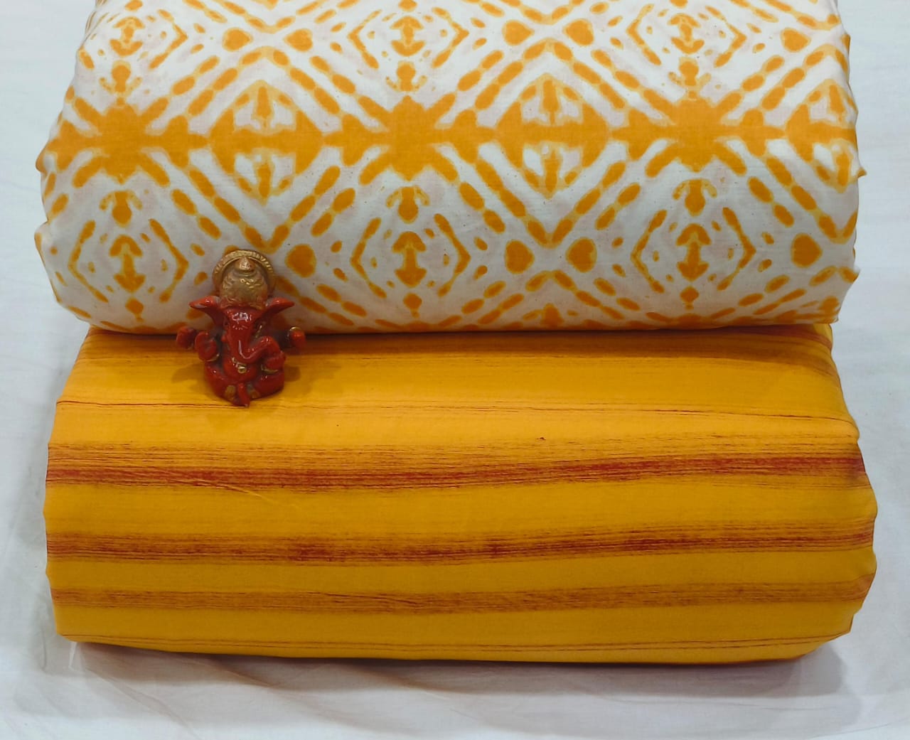 Pure cotton top and bottom set (2.5 mtr top, 2.5 mtr bottom)