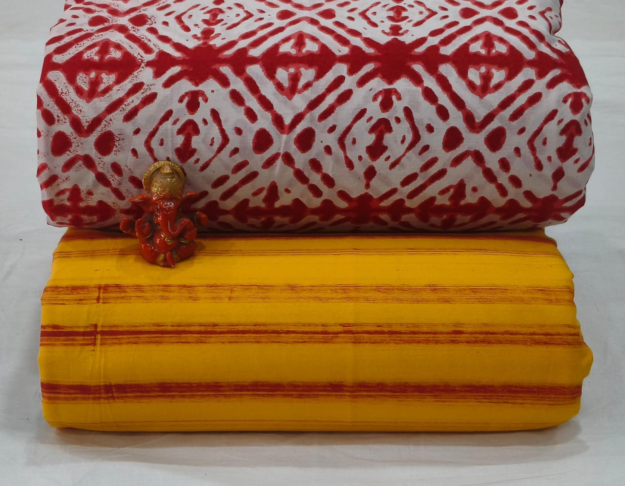Pure cotton top and bottom set (2.5 mtr top, 2.5 mtr bottom)
