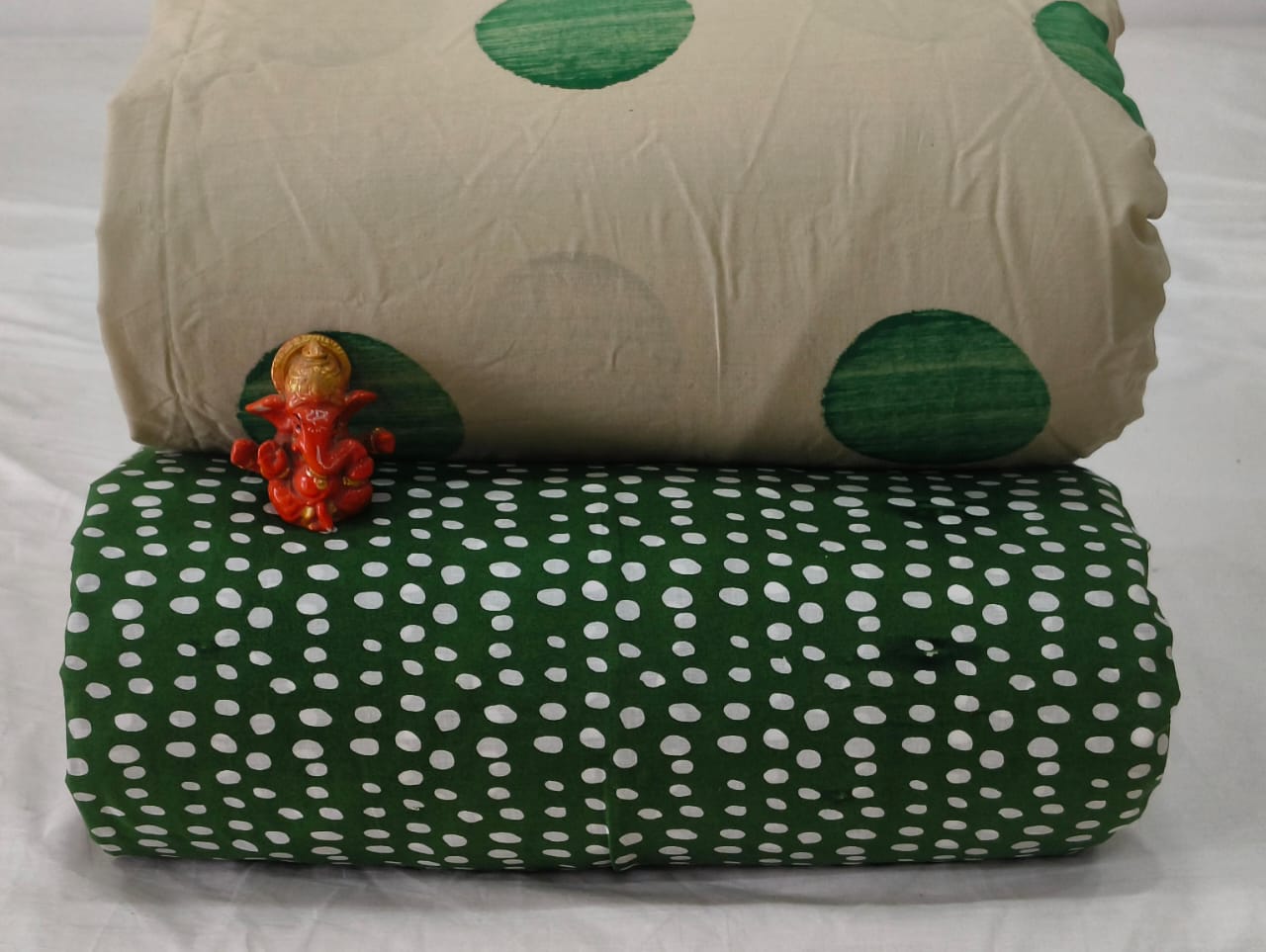 Pure cotton top and bottom set (2.5 mtr top, 2.5 mtr bottom)