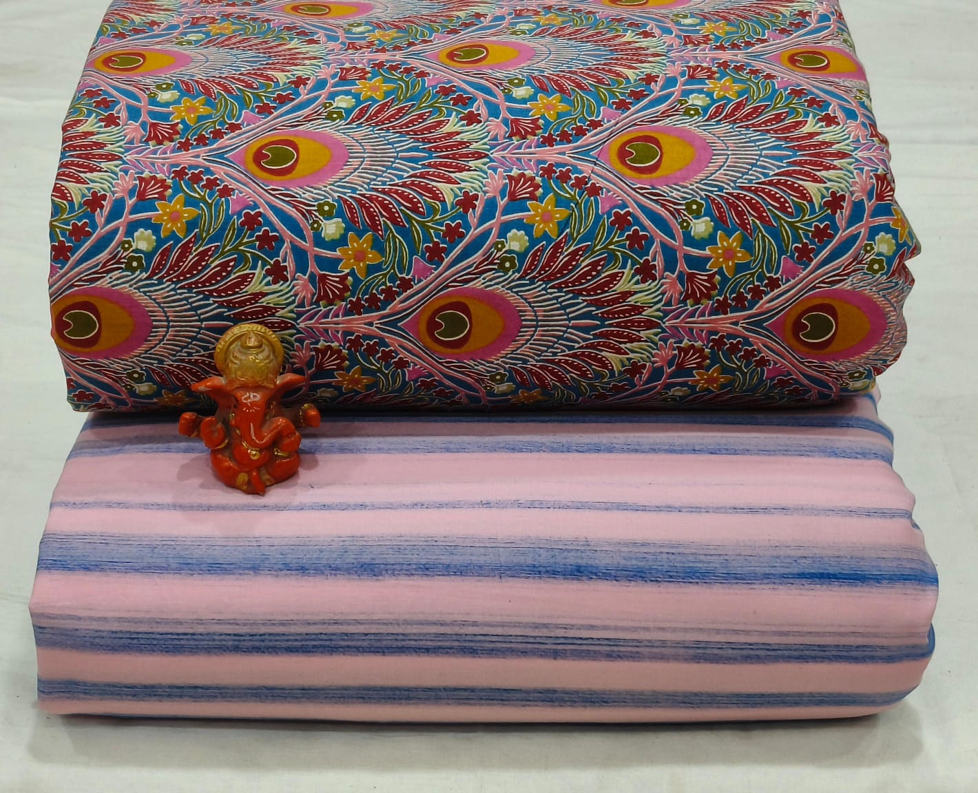 Pure cotton top and bottom set (2.5 mtr top, 2.5 mtr bottom)