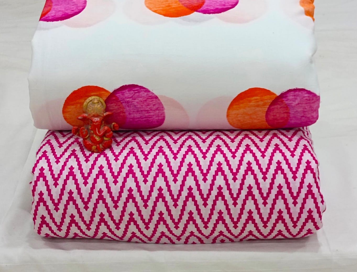 Pure cotton top and bottom set (2.5 mtr top, 2.5 mtr bottom)